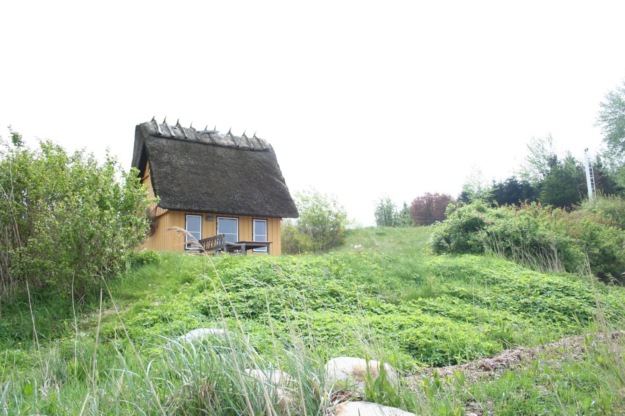 Grastenhus * Thuro By